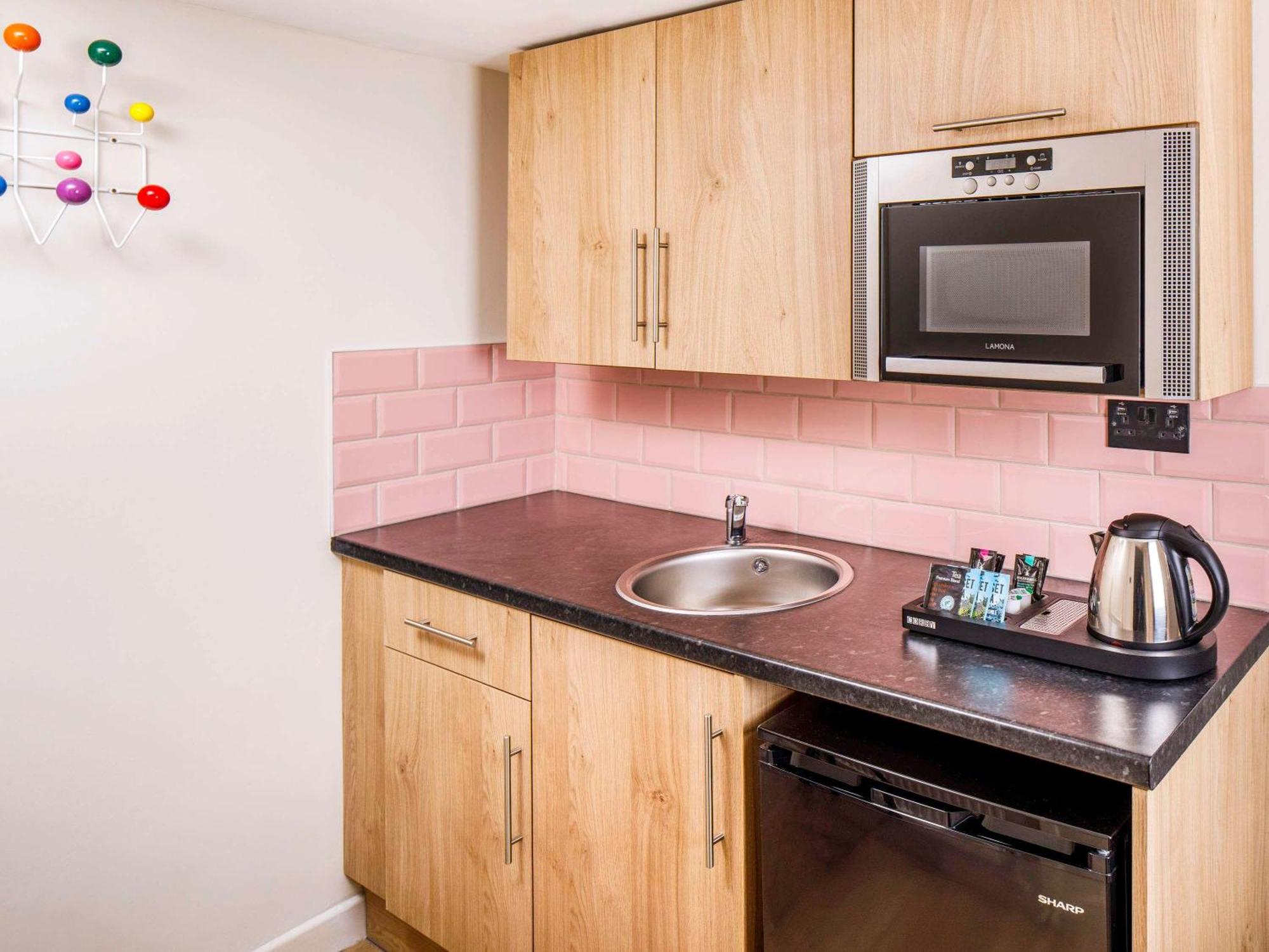 Ibis Styles Bournemouth Hotel Ngoại thất bức ảnh
